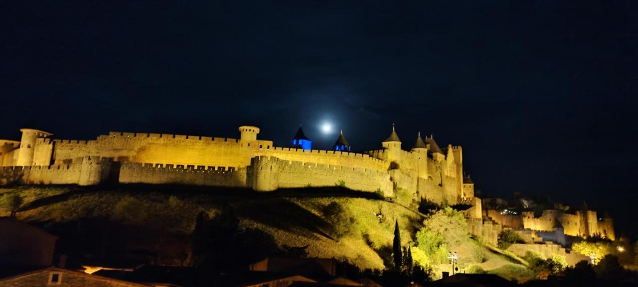 La Maison Des Templiers ~ Ostal Medieval ~ Logis Enchantes Carcassonne Dış mekan fotoğraf