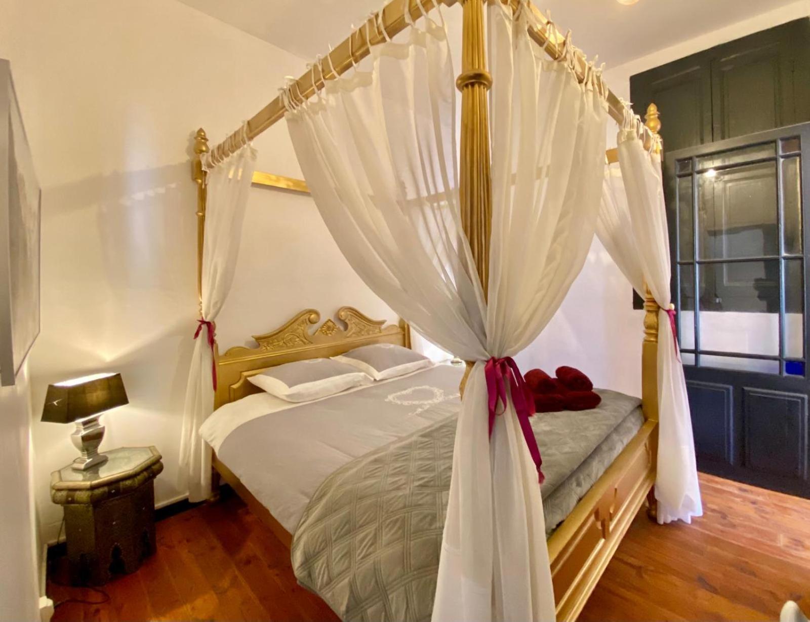 La Maison Des Templiers ~ Ostal Medieval ~ Logis Enchantes Carcassonne Dış mekan fotoğraf