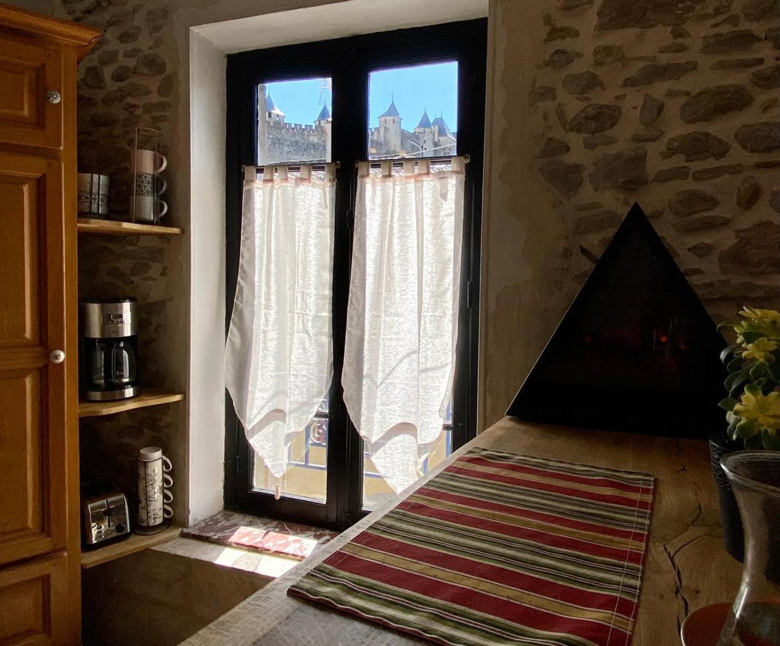 La Maison Des Templiers ~ Ostal Medieval ~ Logis Enchantes Carcassonne Dış mekan fotoğraf